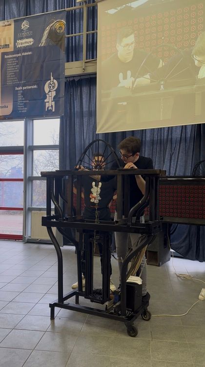 Siker a VI. Országos 3D Hídépítő Versenyen