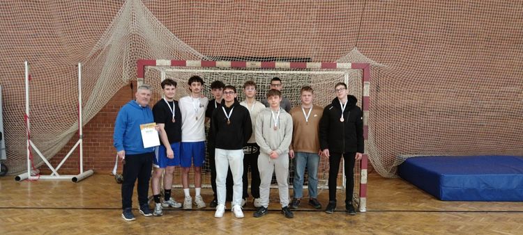 Siker a kézilabda diákolimpián